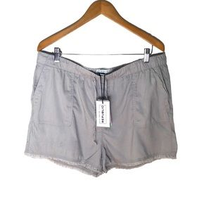 SOLD OUT NWT For The Republic Camp Shorts